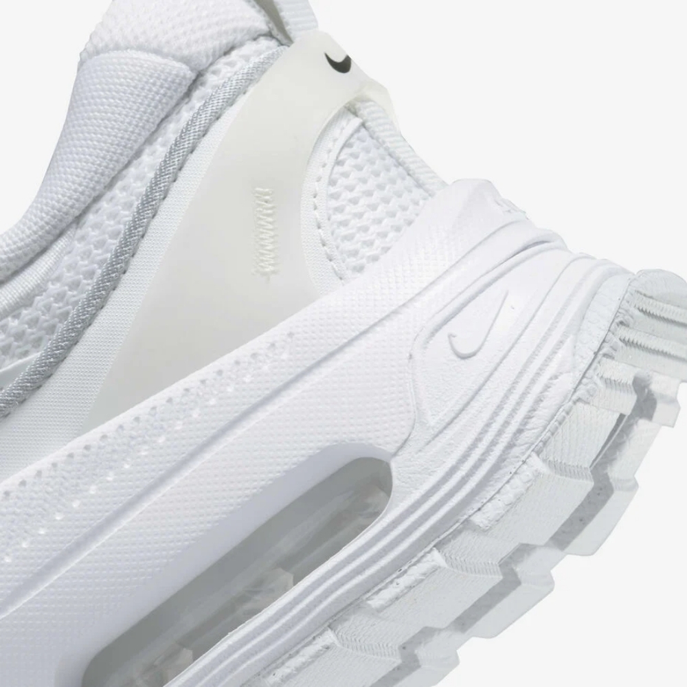Nike Air Max Bliss Women's 11.5 White/White/Summit White - Picture 9 of 14